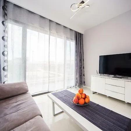דירה Penthouse 2 Bedrooms In Mil Palmeras